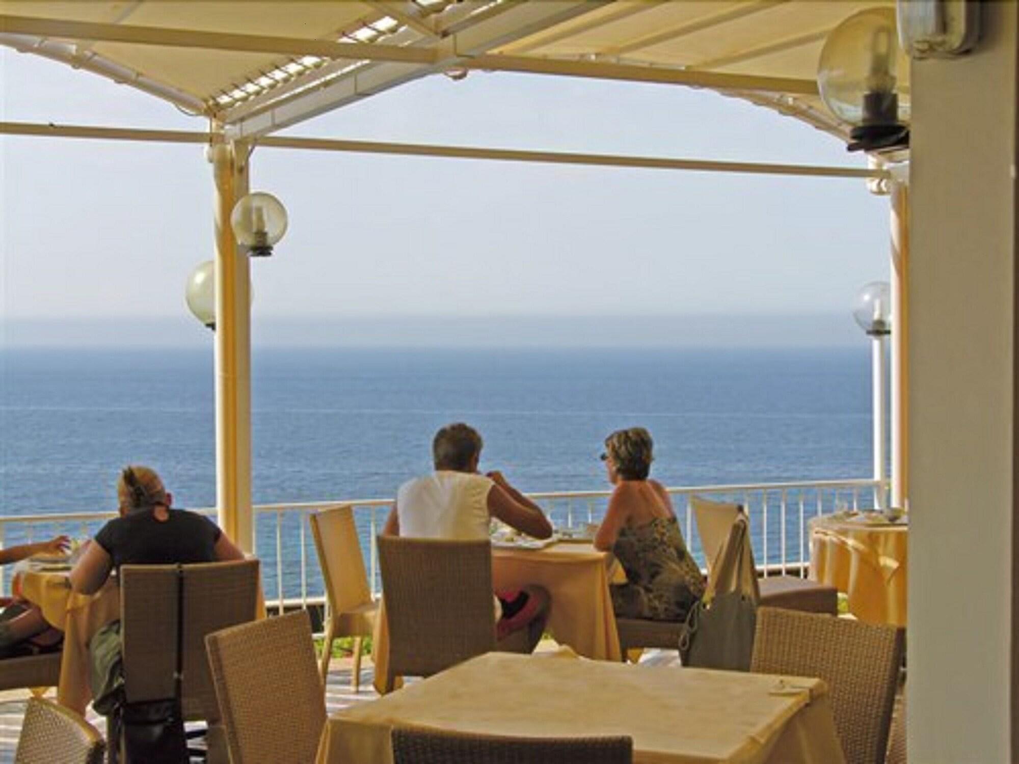 Torre Del Barone Resort Sciacca Extérieur photo